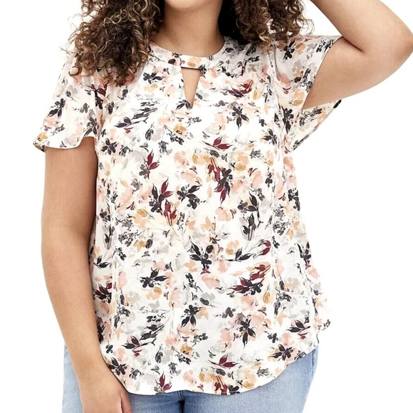 torrid Tops - Torrid Georgette Keyhole Flutter Sleeve Blouse